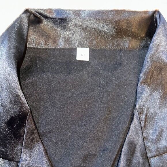 Black Satin Pajama Set with Elegant Contrast Piping - Picture 3 of 10